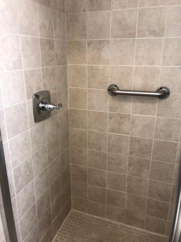 1115 Lake Terrace 210, Boynton Beach, FL 33426