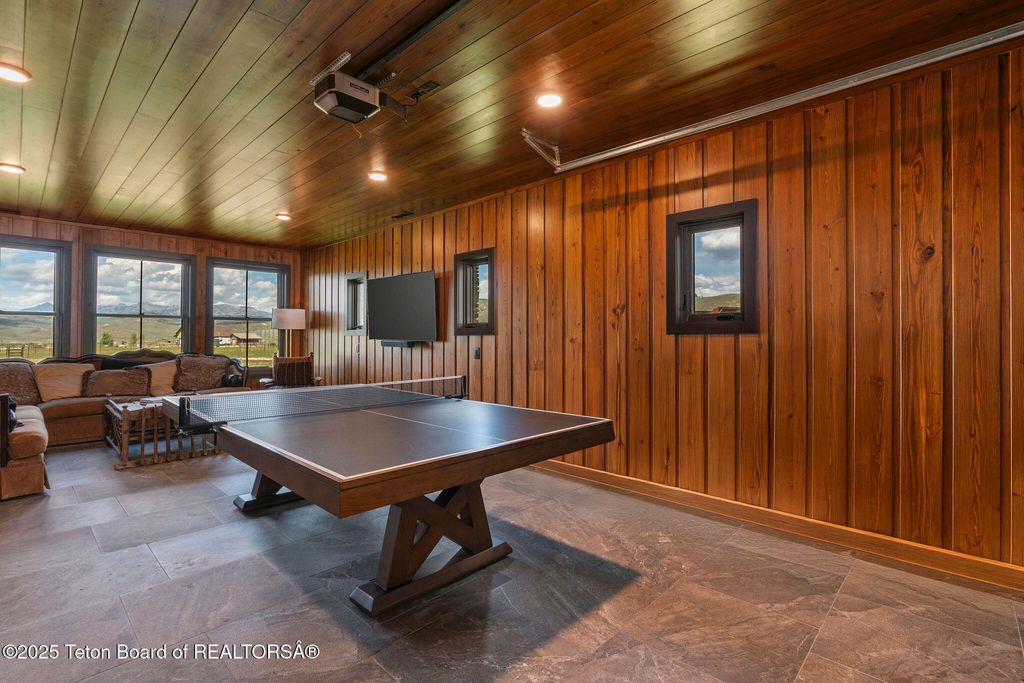 13 SPIRIT WINDS Way, Bondurant, WY 82922 photo 24