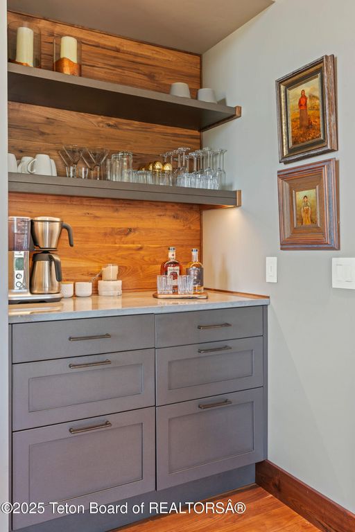 13 SPIRIT WINDS Way, Bondurant, WY 82922 photo 9