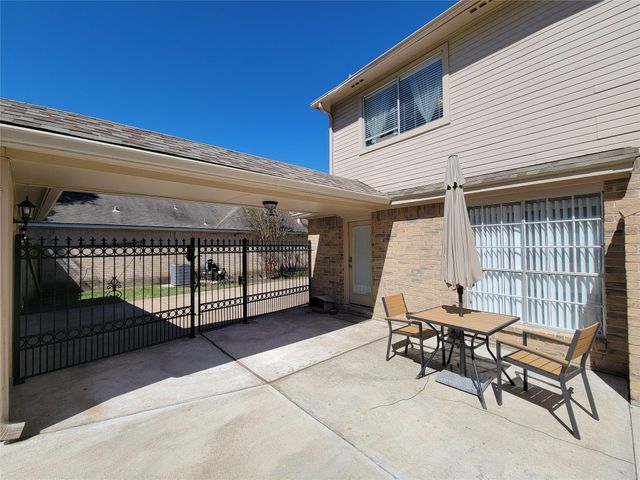 14943 Tramore Drive, Houston, TX 77083