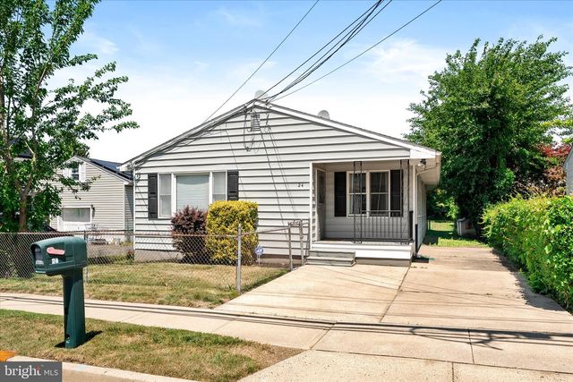 24 EMELINE AVE, Hamilton, NJ 08610