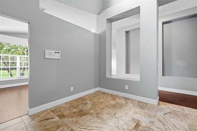 8102 KENDELWICK COURT, Tampa, FL 33647