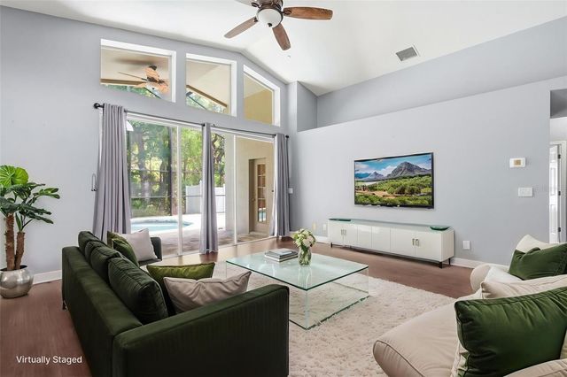 8102 KENDELWICK COURT, Tampa, FL 33647