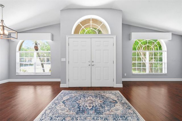 8102 KENDELWICK COURT, Tampa, FL 33647