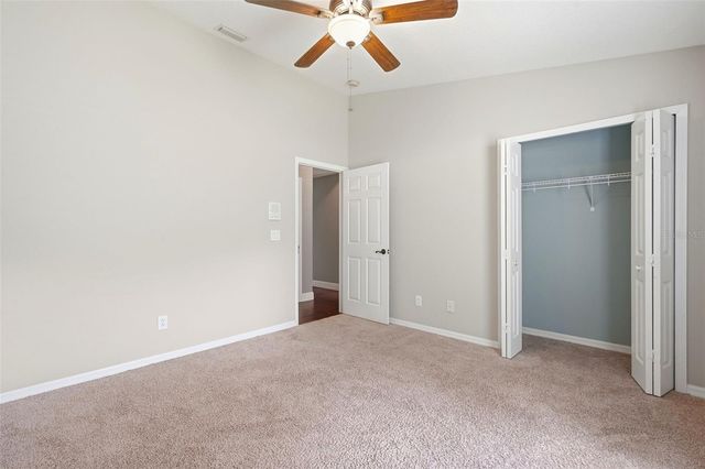 8102 KENDELWICK COURT, Tampa, FL 33647
