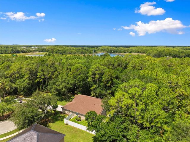 8102 KENDELWICK COURT, Tampa, FL 33647