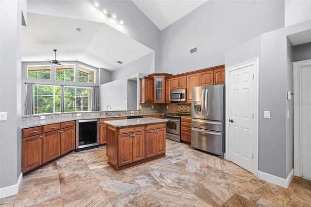 8102 KENDELWICK COURT, Tampa, FL 33647