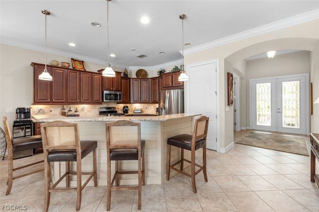 3930 Otter Bend CIR, Fort Myers, FL 33905