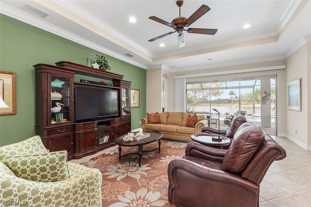 3930 Otter Bend CIR, Fort Myers, FL 33905