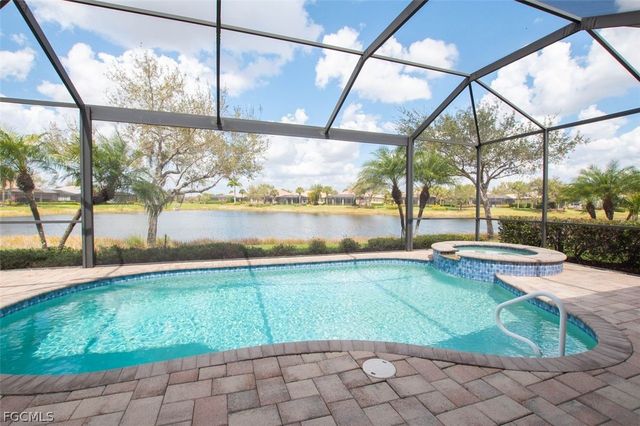 3930 Otter Bend CIR, Fort Myers, FL 33905