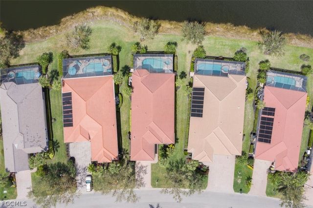 3930 Otter Bend CIR, Fort Myers, FL 33905