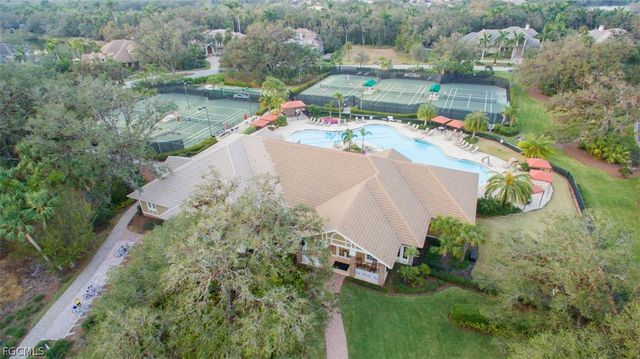 3930 Otter Bend CIR, Fort Myers, FL 33905