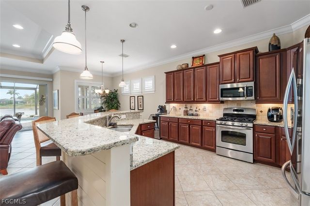 3930 Otter Bend CIR, Fort Myers, FL 33905