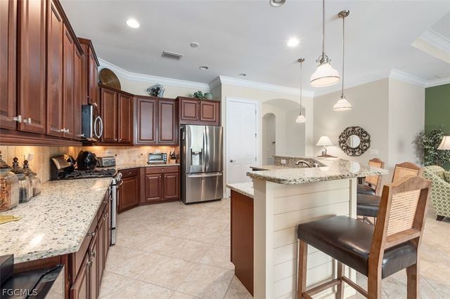 3930 Otter Bend CIR, Fort Myers, FL 33905