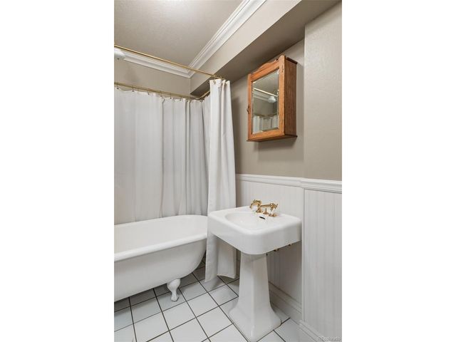 88 W Irvington Pl, Denver, CO 80223