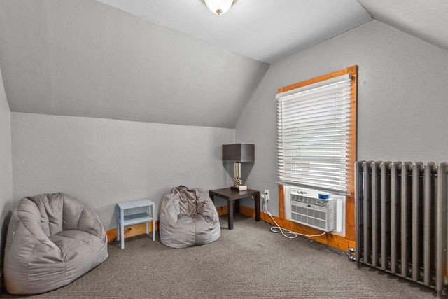 312 W MELVIN AVENUE, Oshkosh, WI 54901