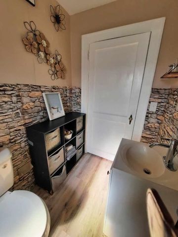 600 S Main, Greer, SC 29651