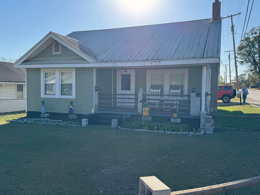 600 S Main, Greer, SC 29651