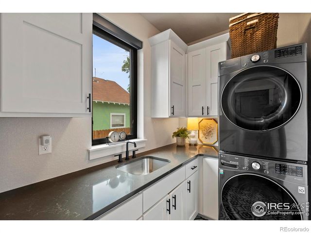 4306 Dixon Street, Timnath, CO 80547