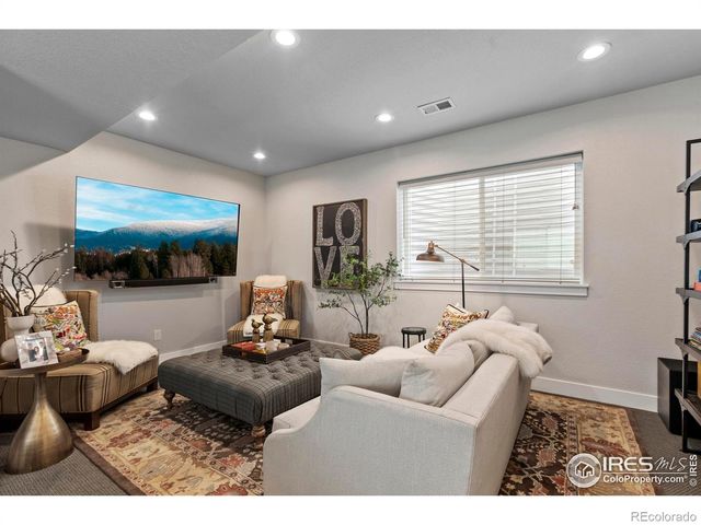 4306 Dixon Street, Timnath, CO 80547