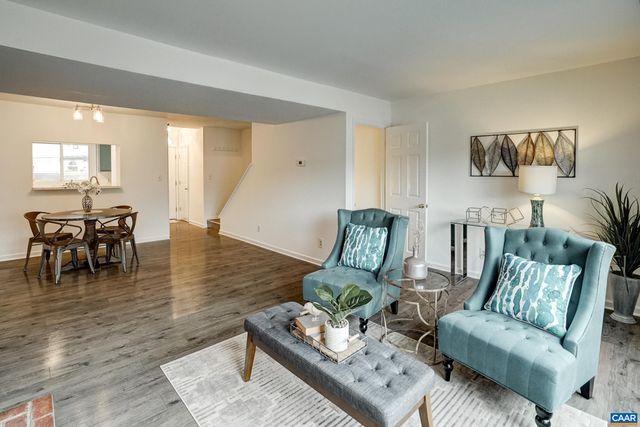 1594 GARDEN CT, Charlottesville, VA 22901