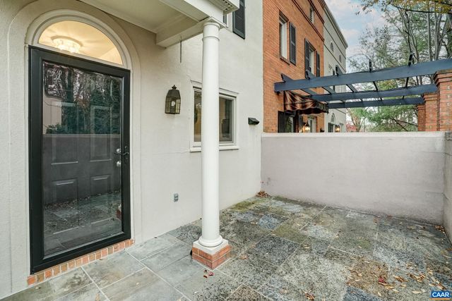 1594 GARDEN CT, Charlottesville, VA 22901