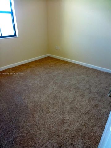 11756 SW 238th St, Miami, FL 33032