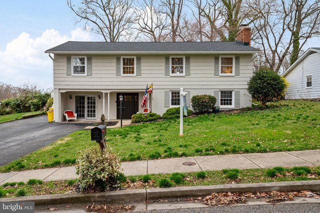 903 OLD COUNTY RD, Severna Park, MD 21146