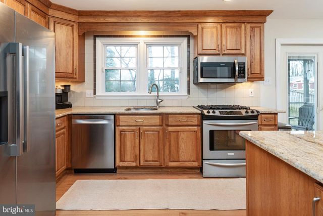 903 OLD COUNTY RD, Severna Park, MD 21146