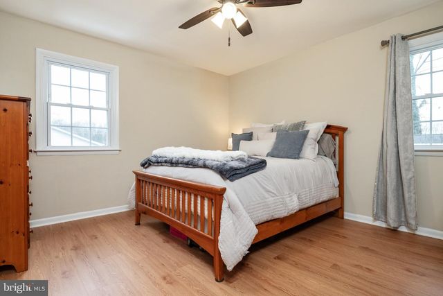 903 OLD COUNTY RD, Severna Park, MD 21146
