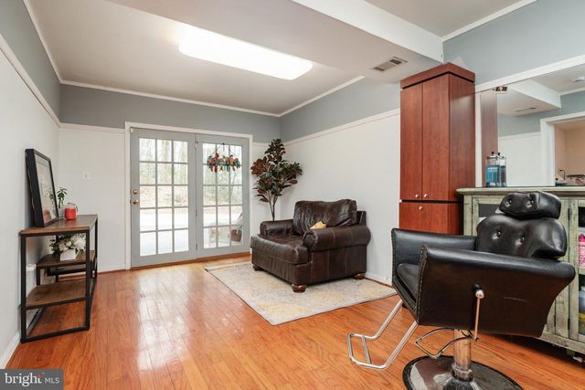 903 OLD COUNTY RD, Severna Park, MD 21146