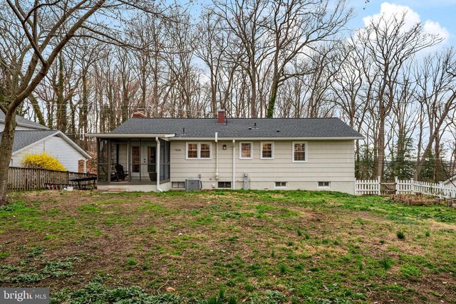 903 OLD COUNTY RD, Severna Park, MD 21146