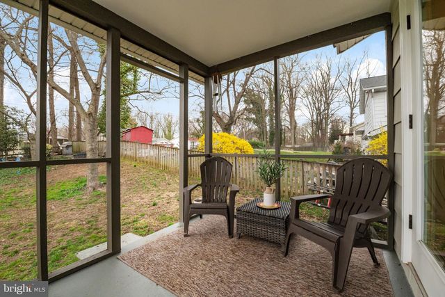 903 OLD COUNTY RD, Severna Park, MD 21146