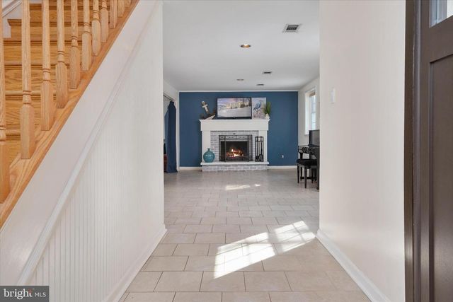903 OLD COUNTY RD, Severna Park, MD 21146