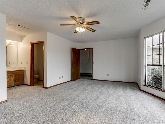 1326 Alviola Avenue, Midwest City, OK 73110