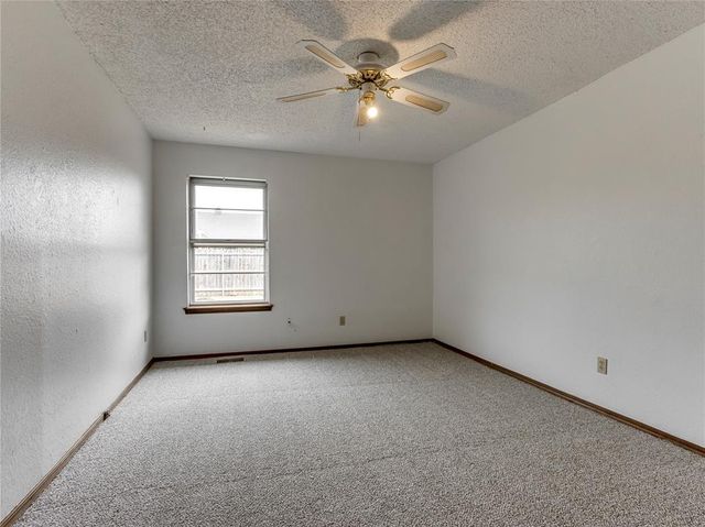 1326 Alviola Avenue, Midwest City, OK 73110