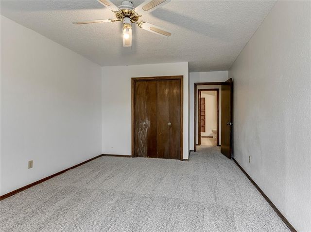 1326 Alviola Avenue, Midwest City, OK 73110