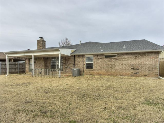 1326 Alviola Avenue, Midwest City, OK 73110
