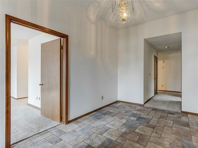 1326 Alviola Avenue, Midwest City, OK 73110