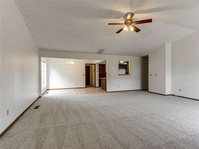 1326 Alviola Avenue, Midwest City, OK 73110