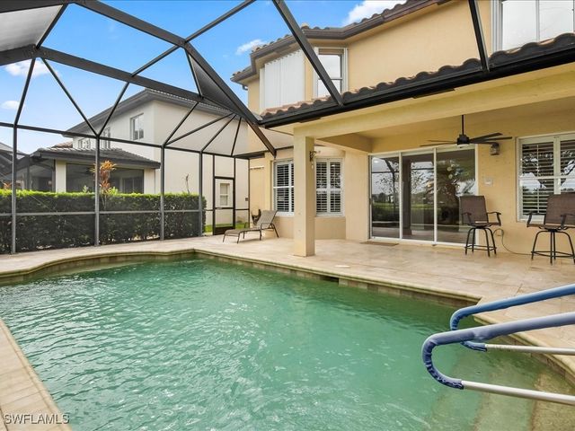 2088 Par DR, Naples, FL 34120