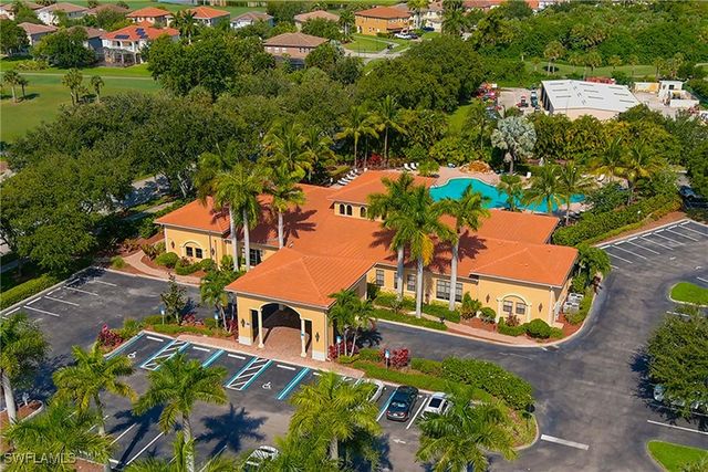 2088 Par DR, Naples, FL 34120