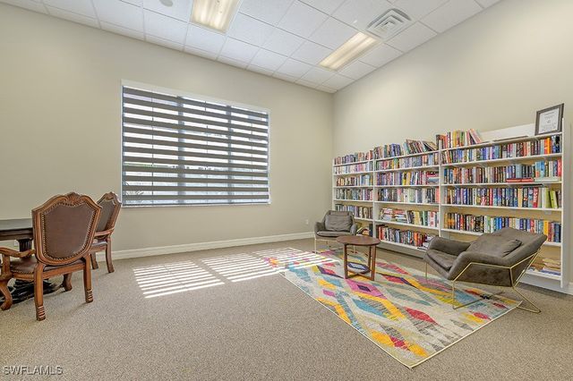 2088 Par DR, Naples, FL 34120