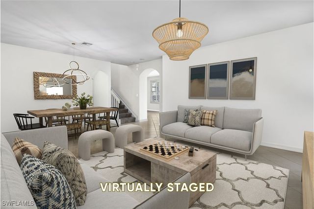 2088 Par DR, Naples, FL 34120