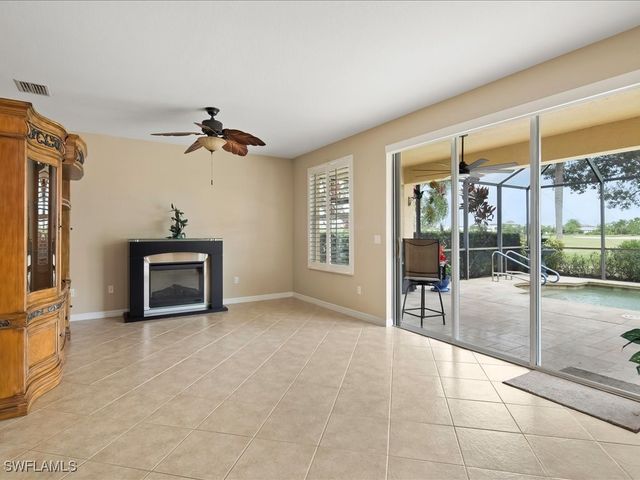 2088 Par DR, Naples, FL 34120
