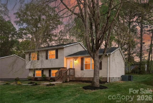 4832 Cheviot Road, Charlotte, NC 28269