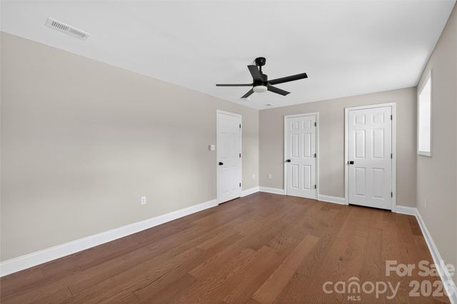 4832 Cheviot Road, Charlotte, NC 28269