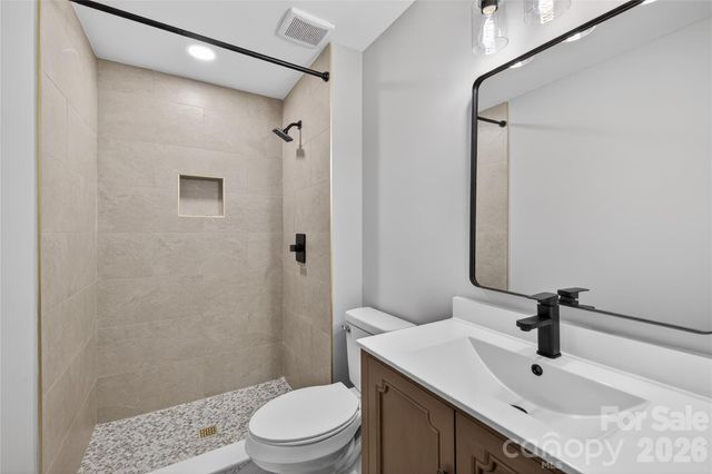 4832 Cheviot Road, Charlotte, NC 28269