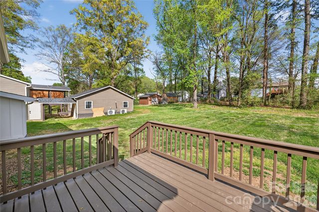 4832 Cheviot Road, Charlotte, NC 28269