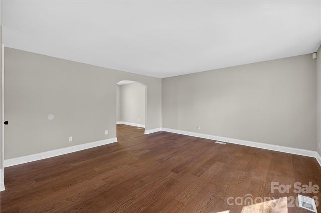 4832 Cheviot Road, Charlotte, NC 28269